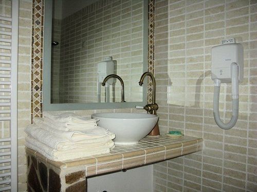 Ethaleia Hotel Moúdhros Eksteriør billede